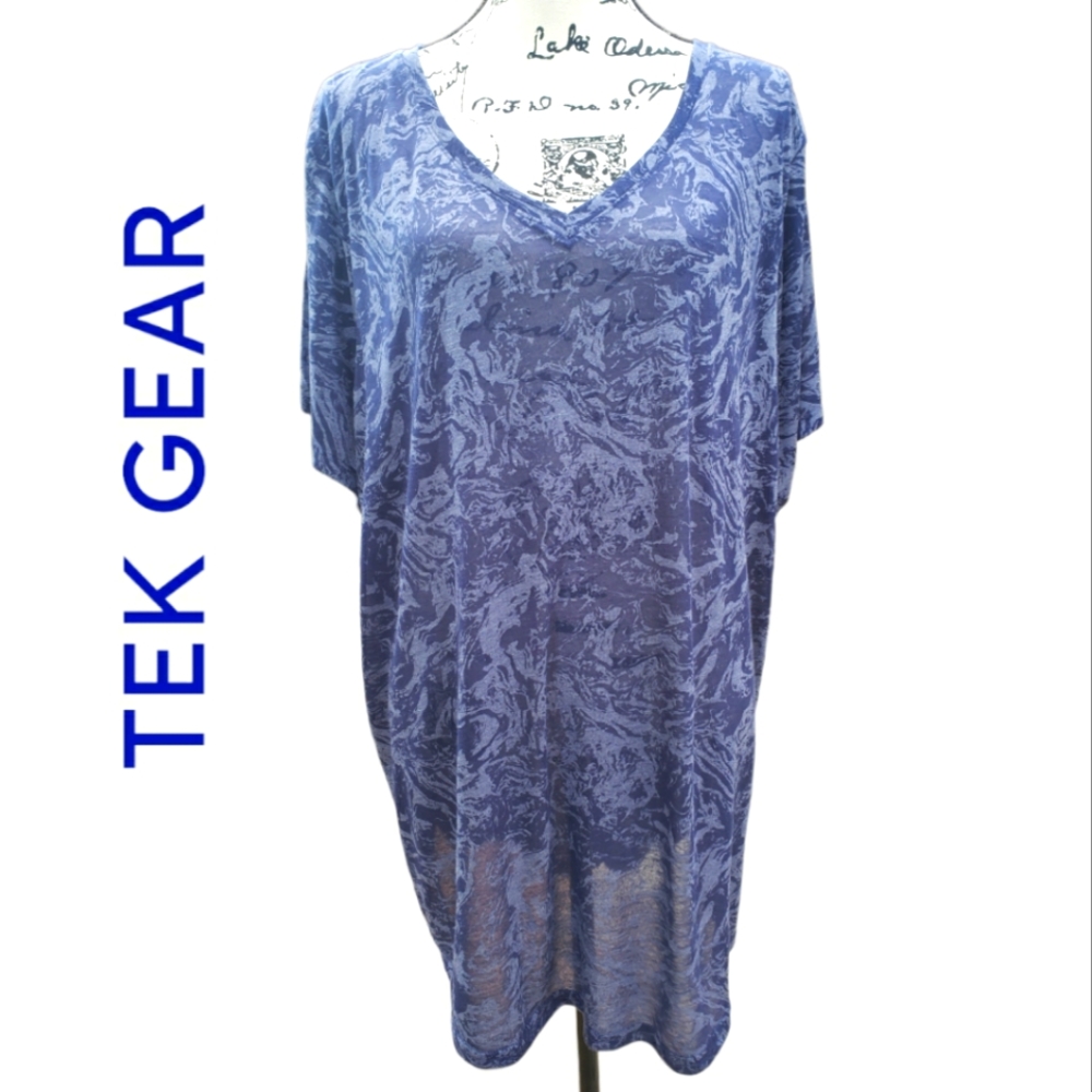 Tek Gear Sheer Blue Swirl design Top